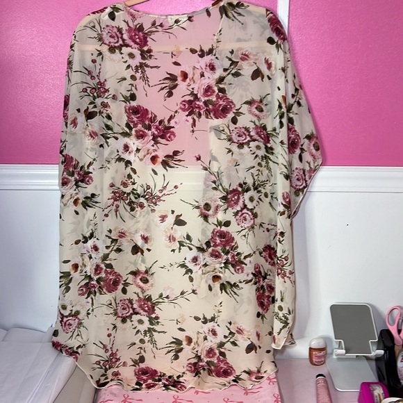 Floral Sheer Kimono - Picture 7 of 7